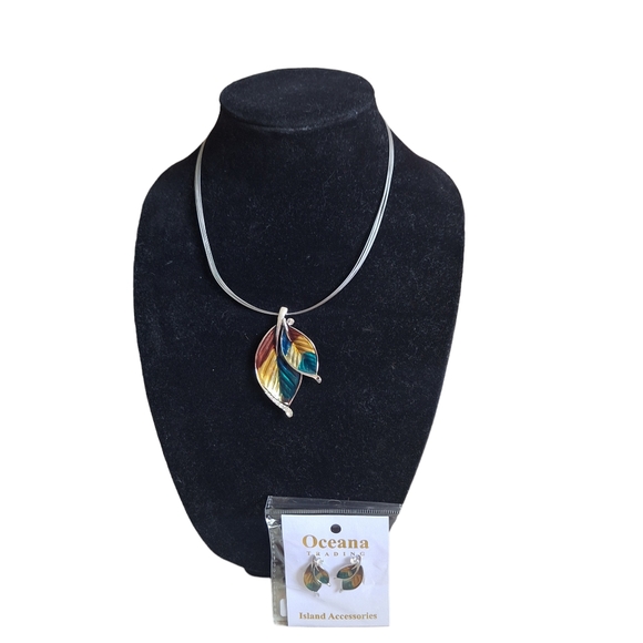 Oceana Trading Island Double-Leaf Enamel Pendant Necklace and Earrings Set NEW - Picture 1 of 5